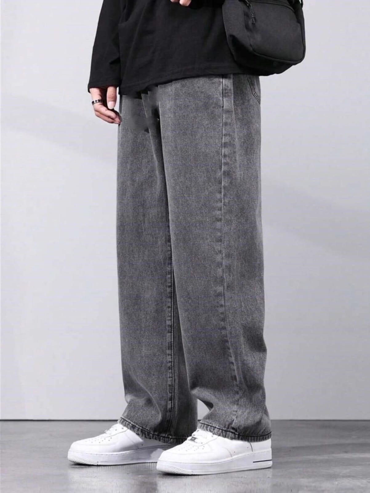 Men Straight Fit Mid Rise Grey Jeans